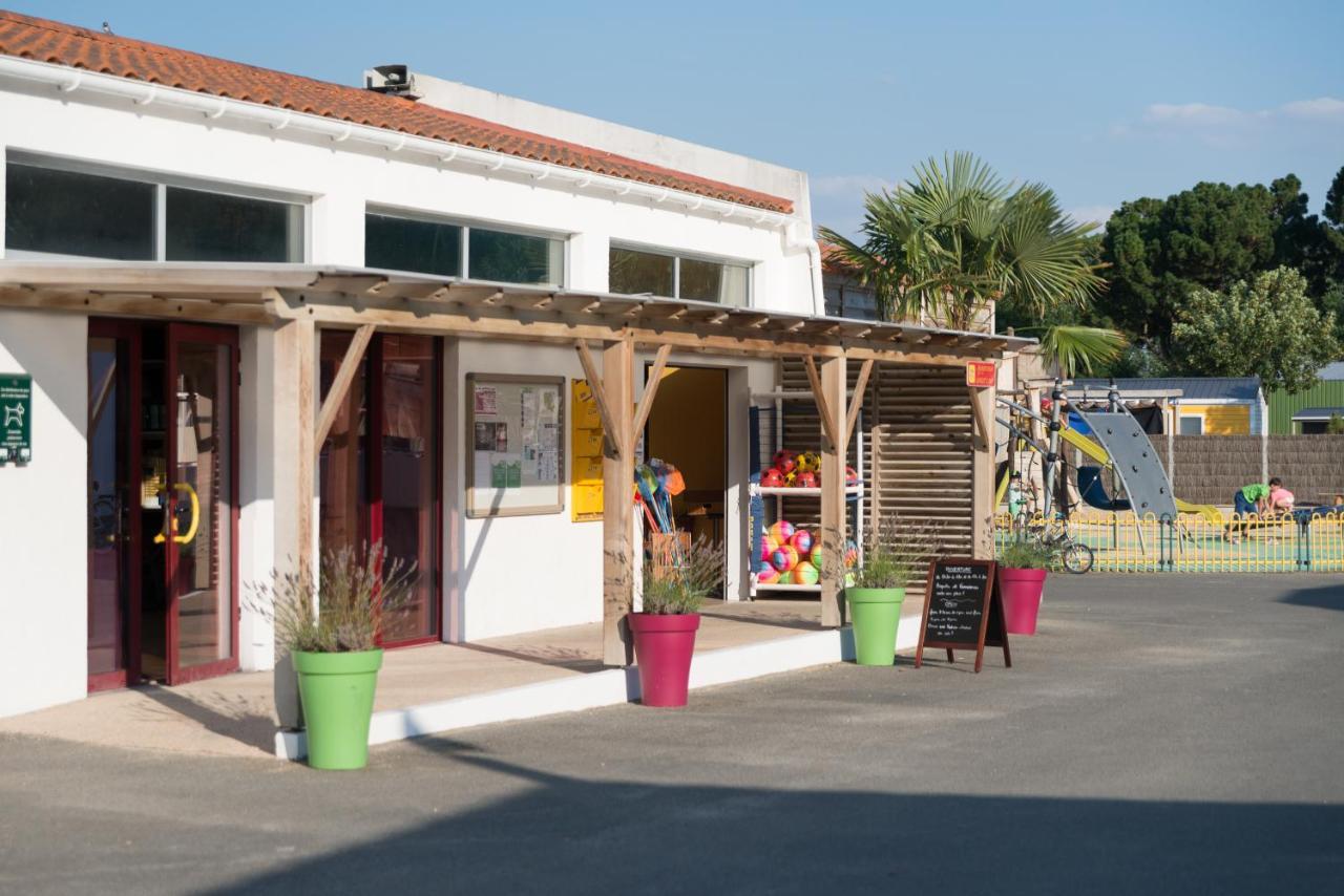 Camping Les Chouans Hotel Saint-Hilaire-de-Riez Buitenkant foto